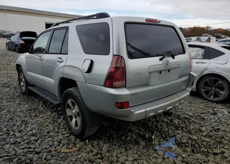 2004 Toyota 4Runner Sr5 z USA, uszkodzony, nr VIN JTEBU14R140046210